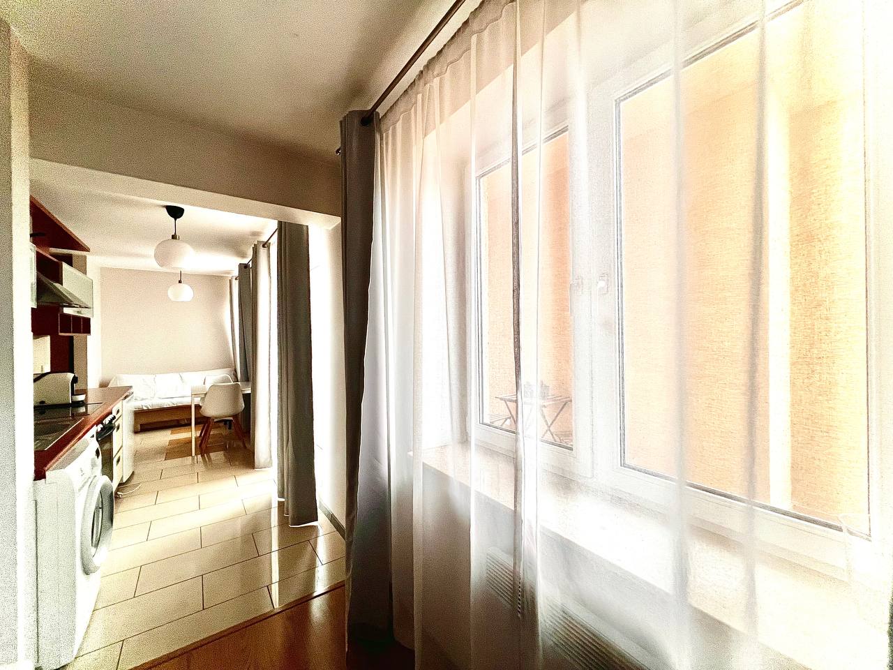 Mieszkanie 30 m² na wynajem – Kraków Krowodrza, duży taras, parking