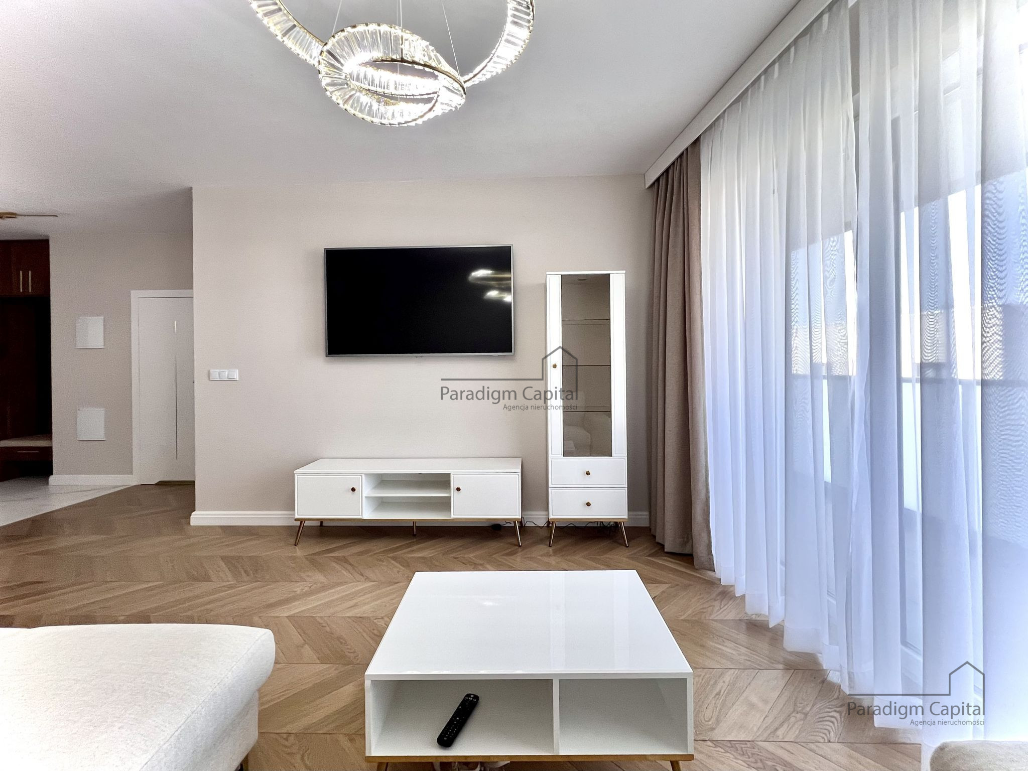 Nowe 2-pokojowe mieszkanie 53 m² z klimatyzacją i garażem