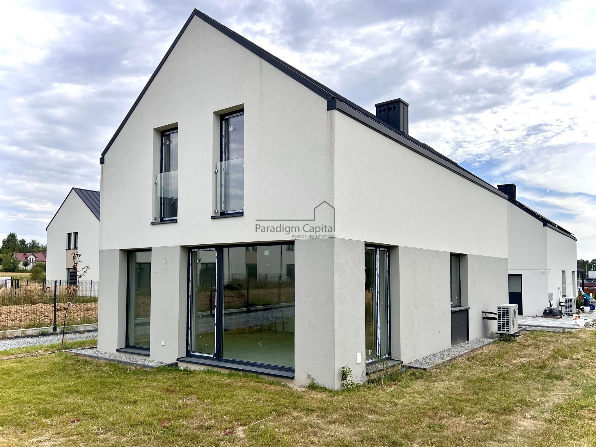 Ostatni Dom Wolnostojący 140 m² – Mników, Blisko Krakowa