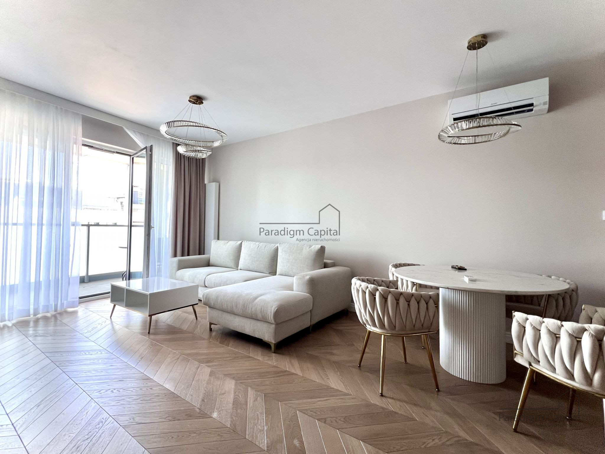 Nowe 2-pokojowe mieszkanie 53 m² z klimatyzacją i garażem