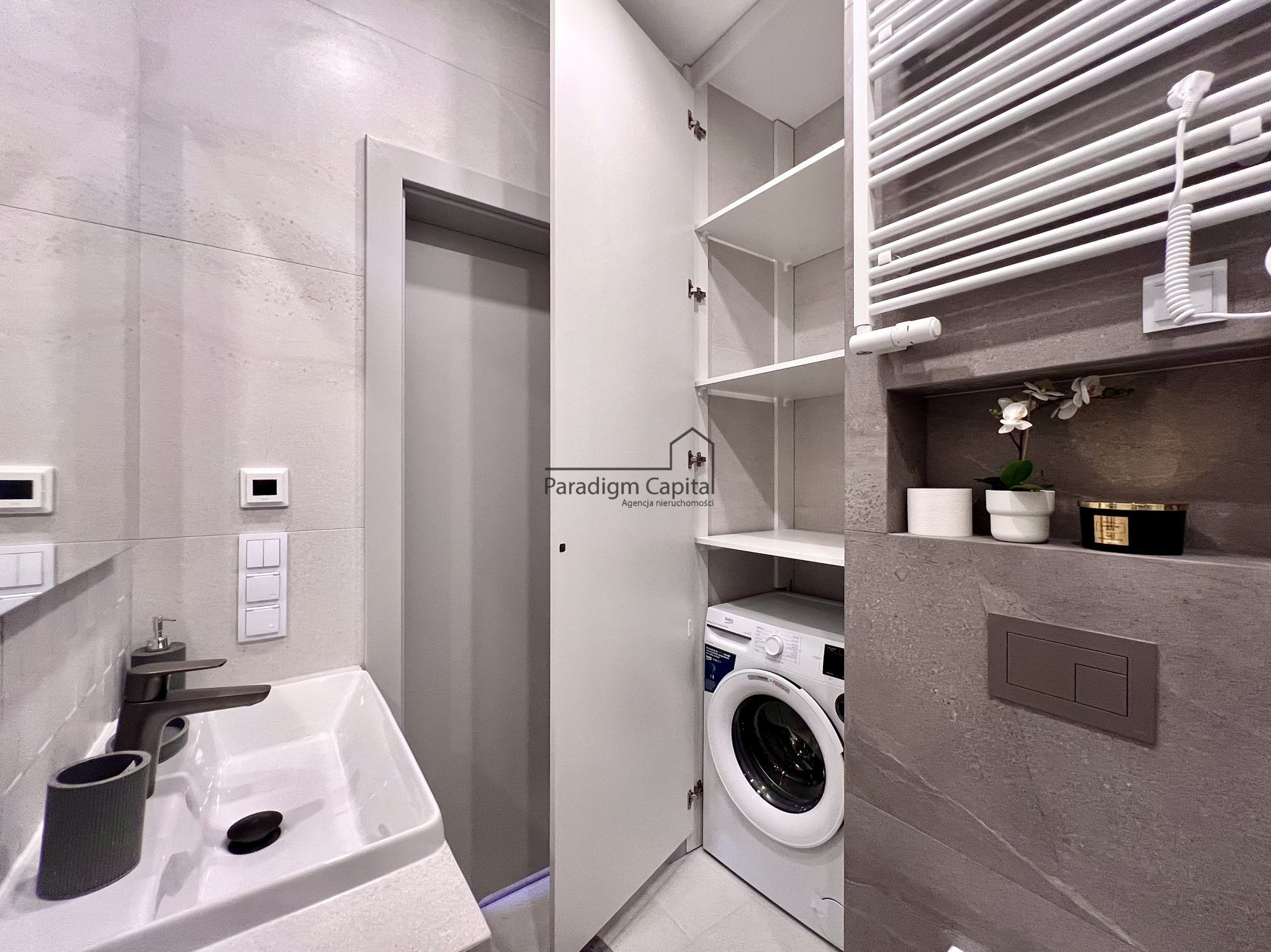 PIERWSZY NAJEM – 2 POKOJE, KLIMATYZACJA, DUŻY TARAS – CIESZYŃSKA 9, KROWODRZA