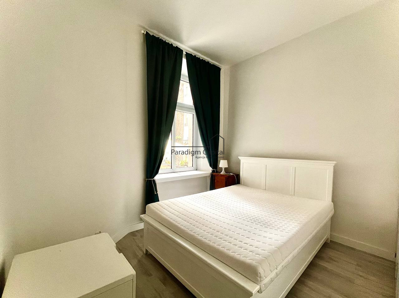 Kazimierz – 2-pokojowe mieszkanie 52 m² z oddzielną kuchnią i ogródkiem