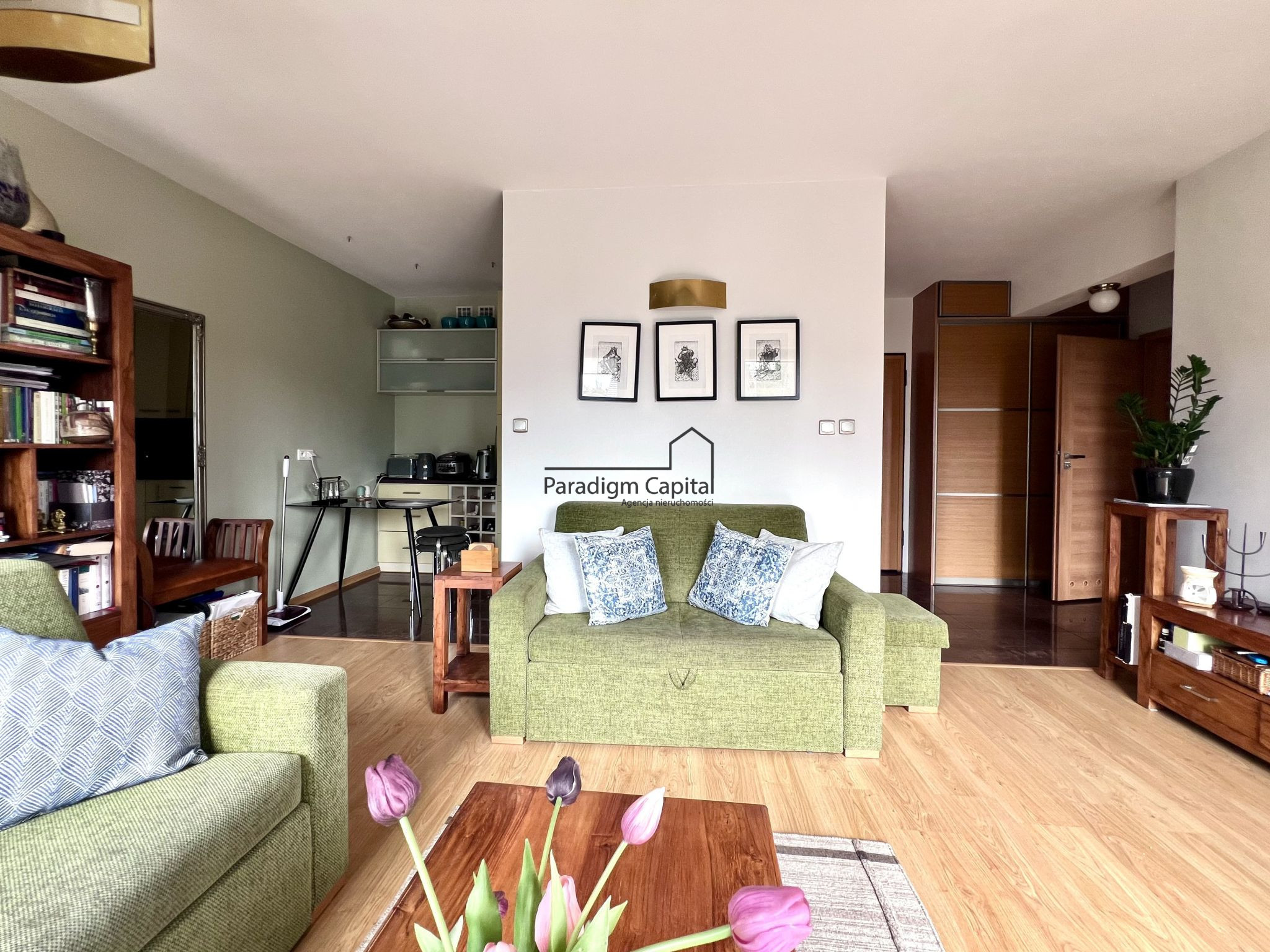 Wyjątkowe, kameralne mieszkanie z balkonem 10 m² – Kraków, zieleń, cisza