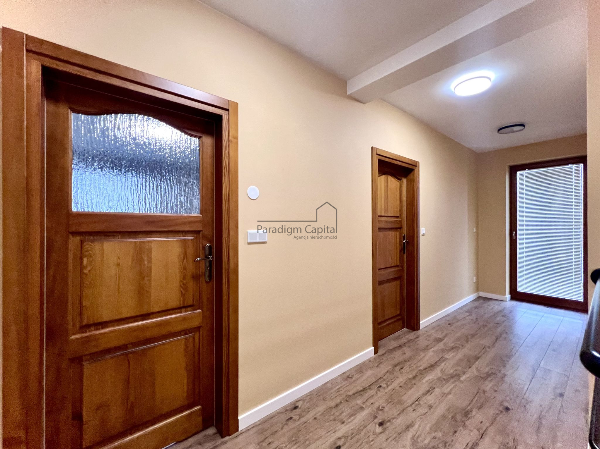 KOMFORTOWY DOM DLA RODZINY | OGRÓD + TARAS 40 m² | 15 MIN DO KRAKOWA | GARAŻ