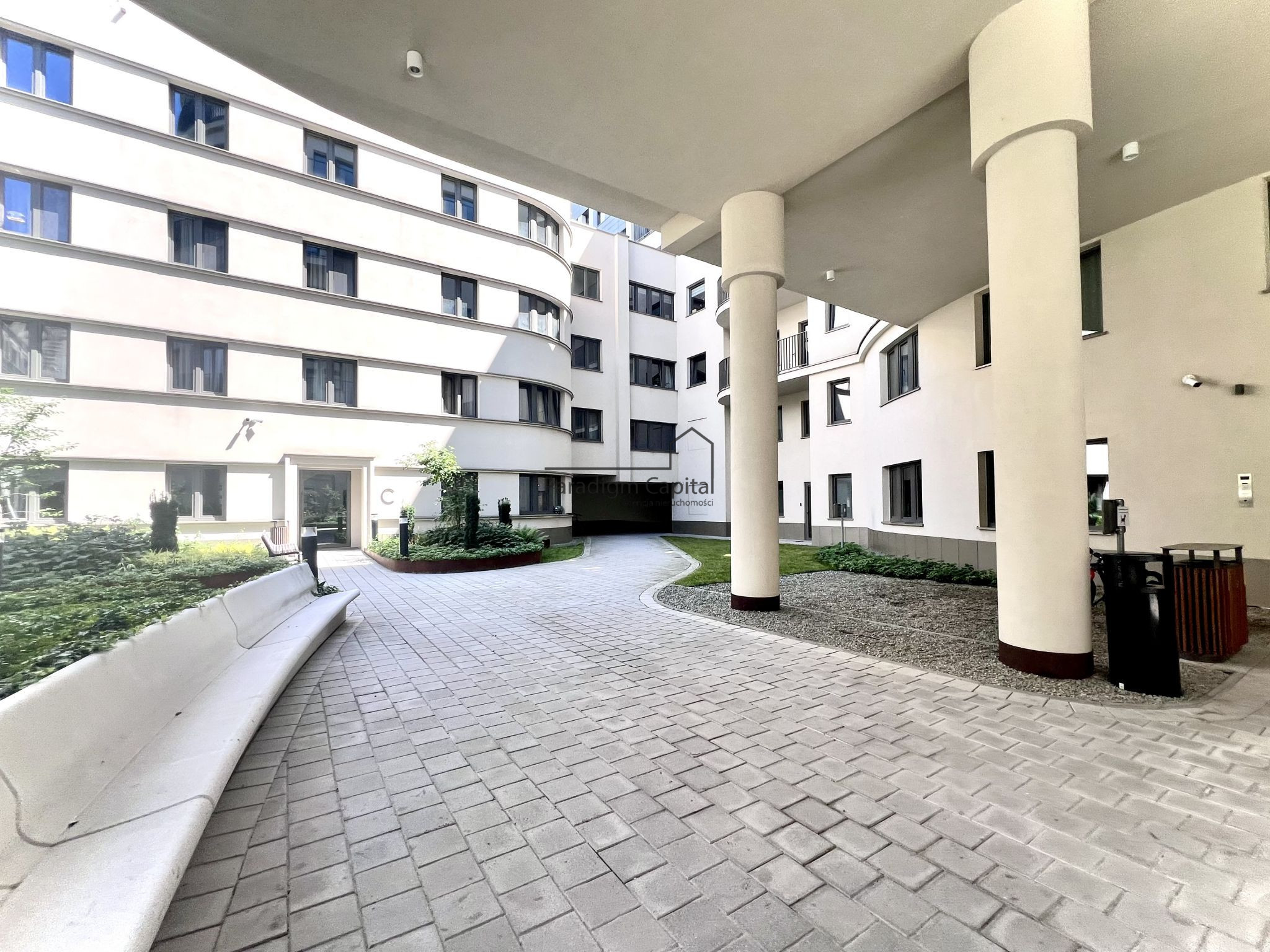 EKSKLUZYWNE STUDIO 40 M² – NOBLE RESIDENCE – WELLNESS – OGRÓD