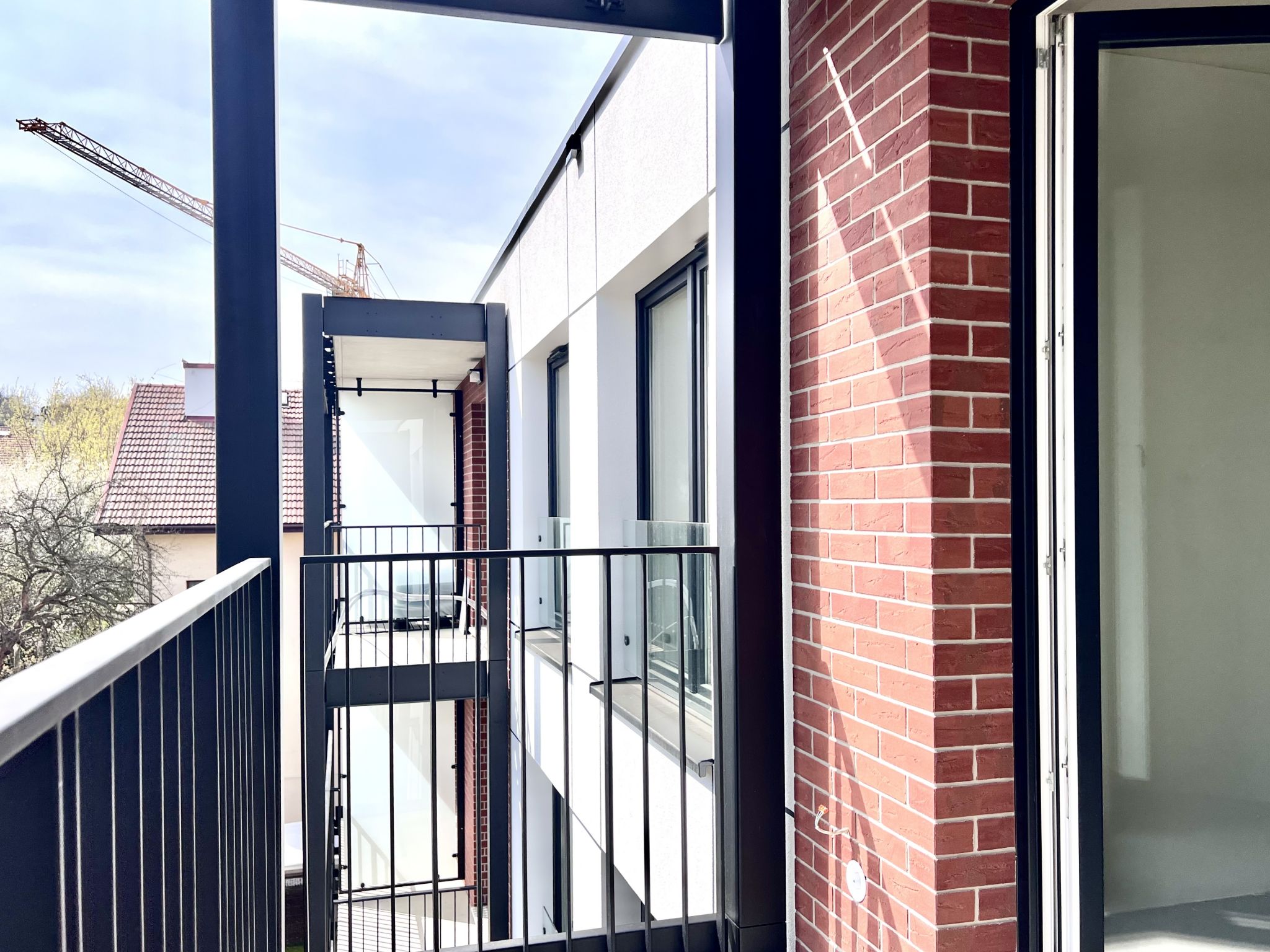 2-POKOJOWE MIESZKANIE 42 m² – BALKON – PODGÓRZE / ZABŁOCIE – TOP LOKALIZACJA