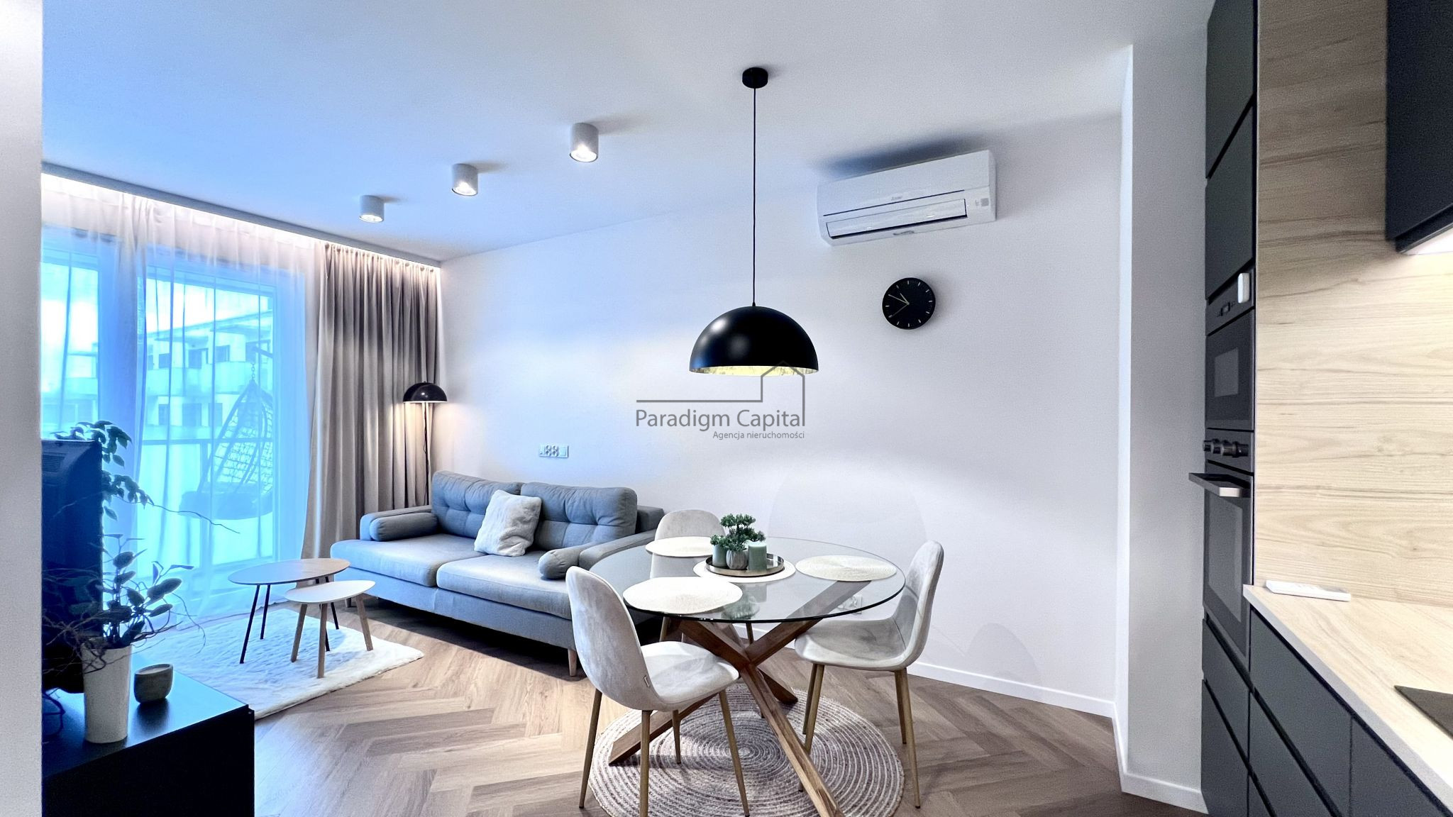3 Pokoje · Ostatnie Piętro · Balkon · Cieszyńska