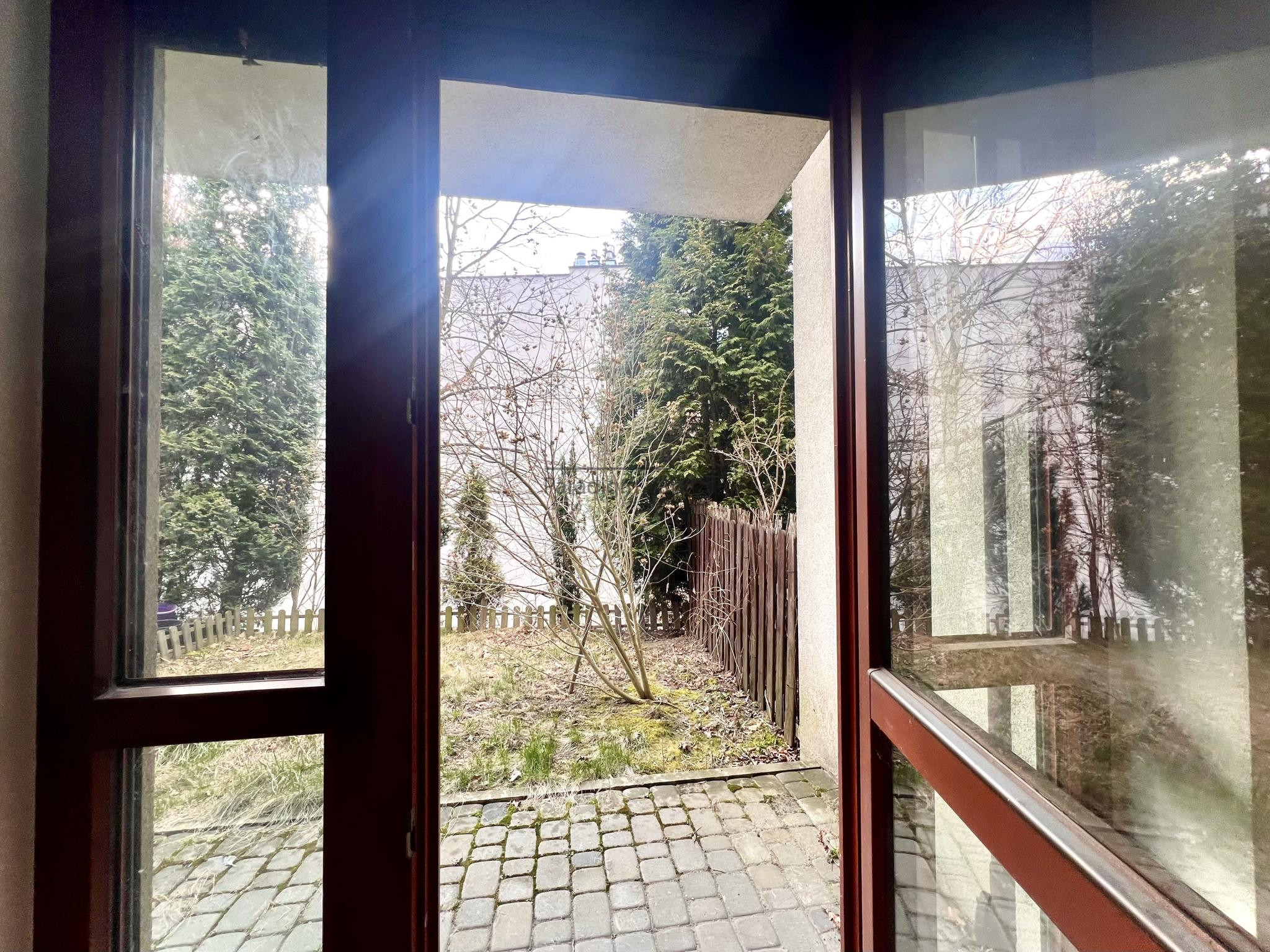 Dom 125 m² na wynajem – Kraków Podgórze – garaż, ogródek