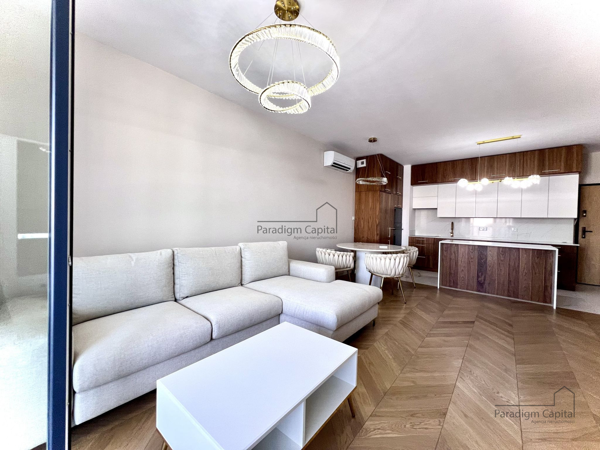 Nowe 2-pokojowe mieszkanie 53 m² z klimatyzacją i garażem