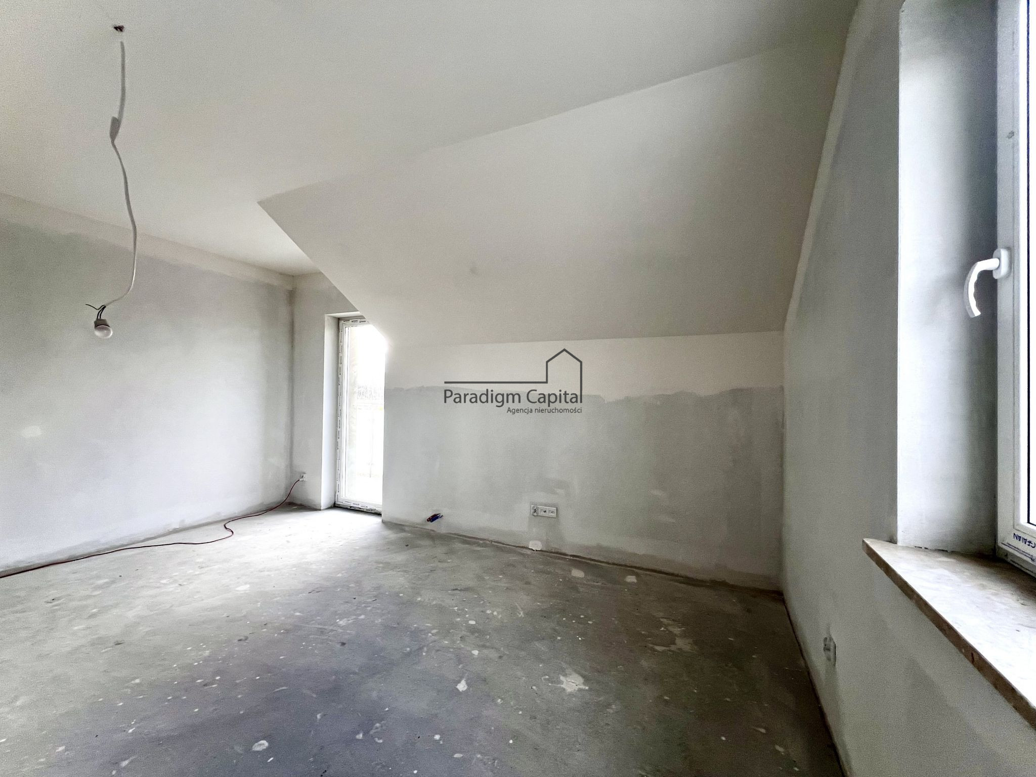 DOM WOLNOSTOJĄCY 118 m² – DZIAŁKA 875 m² – KRAKÓW NOWA HUTA WOLICA