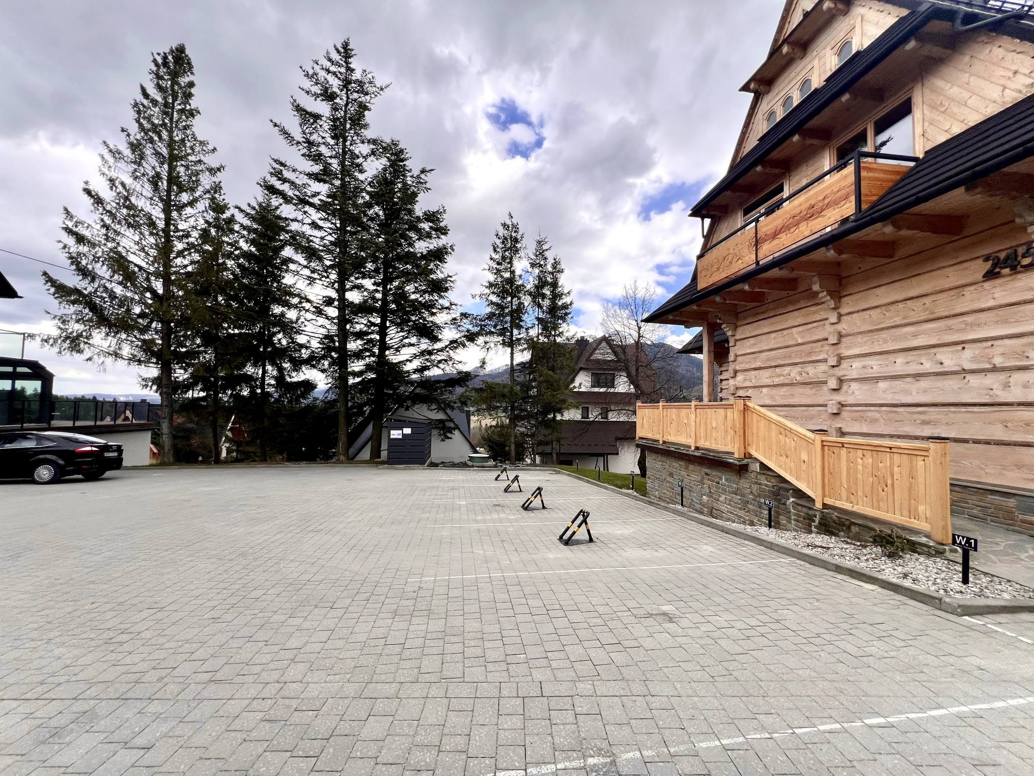 APARTAMENT PREMIUM | WIDOK NA TATRY | OGRÓD 30 M² | KOŚCIELISKO