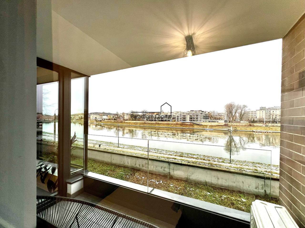APARTAMENT Z WIDOKIEM NA WISŁĘ | 3 POKOJE | GARAŻ | DĘBNIKI