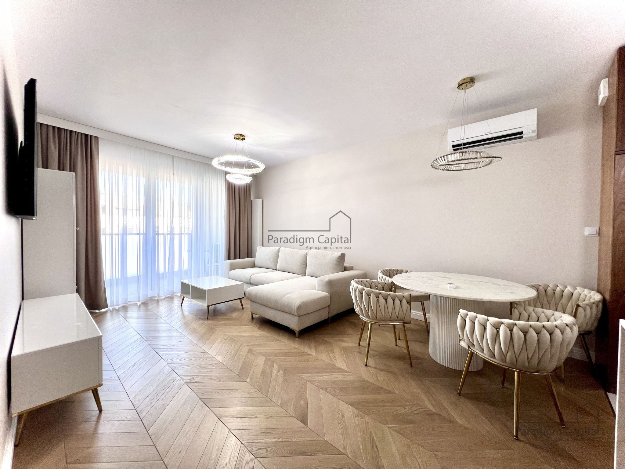 Nowe 2-pokojowe mieszkanie 53 m² z klimatyzacją i garażem