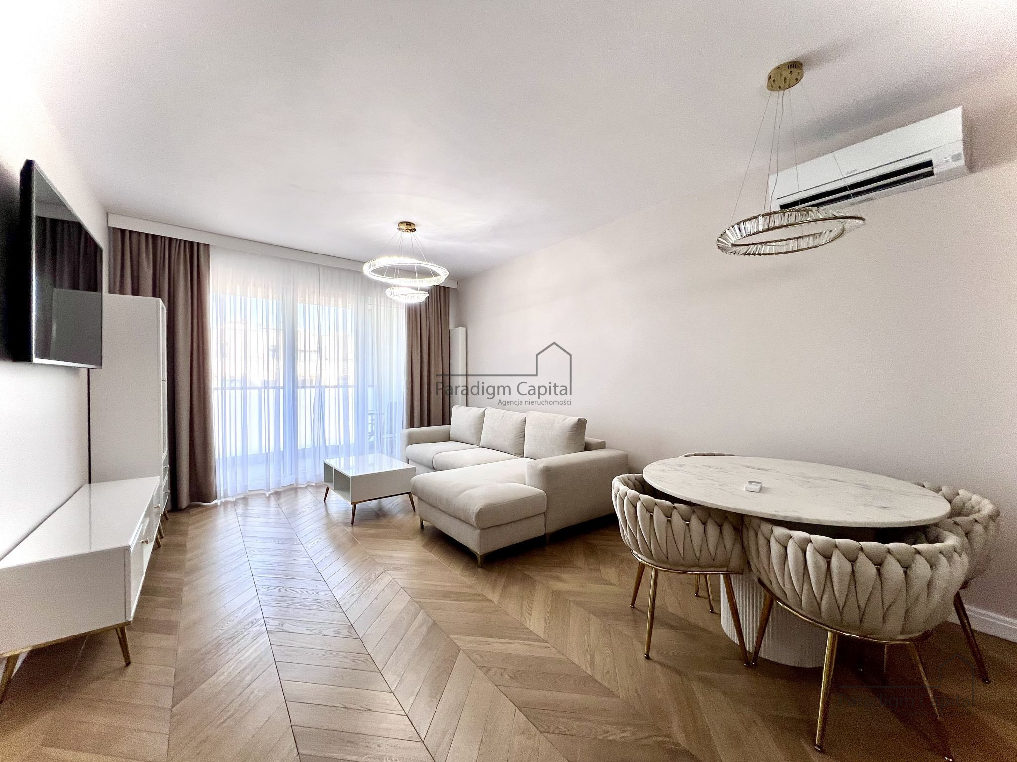 Nowe 2-pokojowe mieszkanie 53 m² z klimatyzacją i garażem