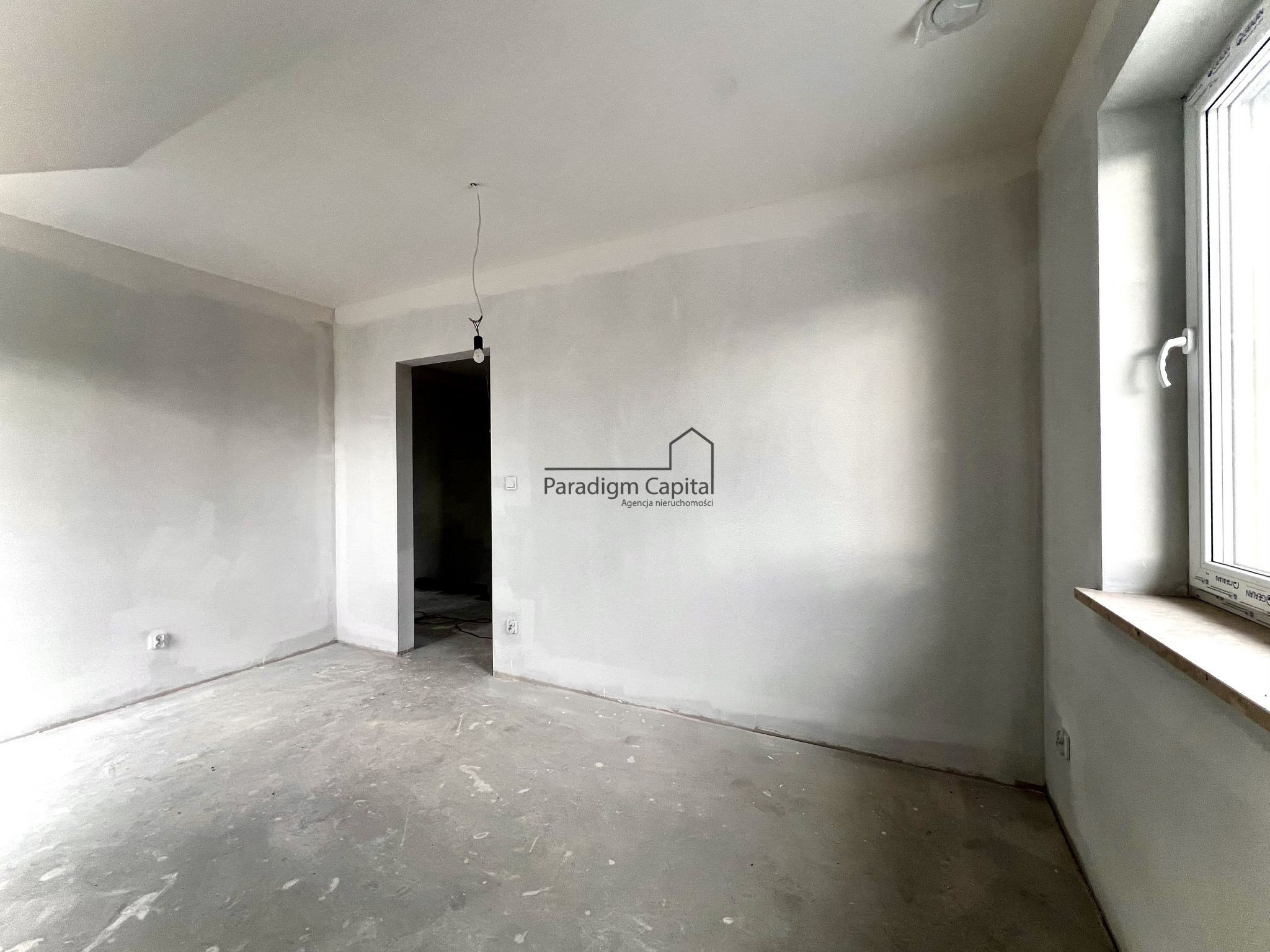 DOM WOLNOSTOJĄCY 118 m² – DZIAŁKA 875 m² – KRAKÓW NOWA HUTA WOLICA