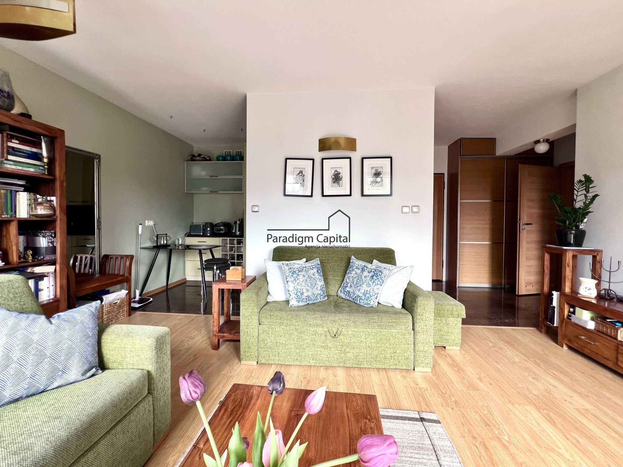 KAMERALNE 2 POKOJE | BALKON 10 m² | GARAŻ | ZIELEŃ I CISZA