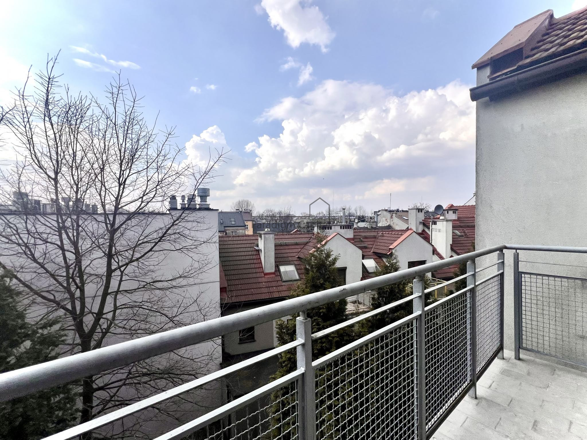 Dom 125 m² na wynajem – Kraków Podgórze – garaż, ogródek