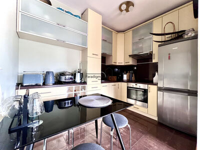 Wyjątkowe, kameralne mieszkanie z balkonem 10 m² – Kraków, zieleń, cisza