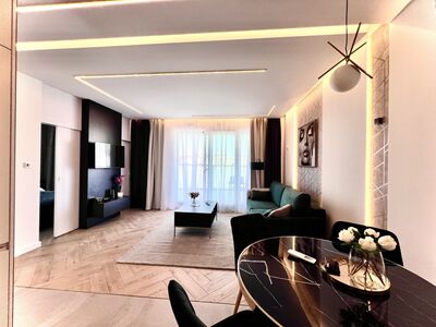 PIERWSZY NAJEM – 2 POKOJE, KLIMATYZACJA, DUŻY TARAS – CIESZYŃSKA 9, KROWODRZA