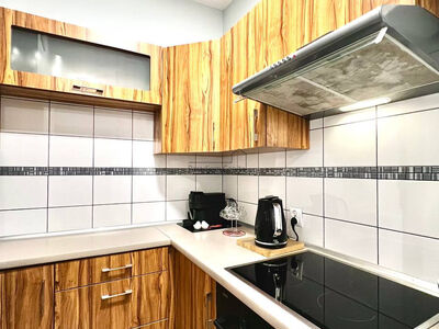 APARTAMENT 3 POKOJE | KLIMATYZACJA | GARAŻ | PODGÓRZE
