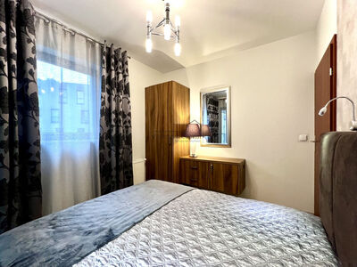 APARTAMENT 3 POKOJE | KLIMATYZACJA | GARAŻ | PODGÓRZE