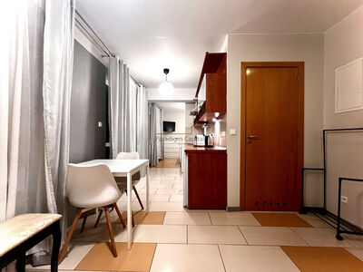 Mieszkanie 30 m² na wynajem – Kraków Krowodrza, duży taras, parking