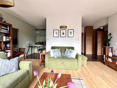 Wyjątkowe, kameralne mieszkanie z balkonem 10 m² – Kraków, zieleń, cisza