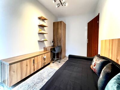 APARTAMENT 3 POKOJE | KLIMATYZACJA | GARAŻ | PODGÓRZE