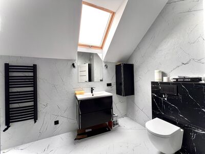 OSTATNI DOM WOLNOSTOJĄCY 140 m² – MNIKÓW, BLISKO KRAKOWA, POMPA CIEPŁA