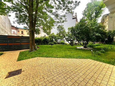 Kazimierz – 2-pokojowe mieszkanie 52 m² z oddzielną kuchnią i ogródkiem