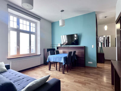 3 Pokoje · 60 M² · Centrum · Ul. Siemiradzkiego