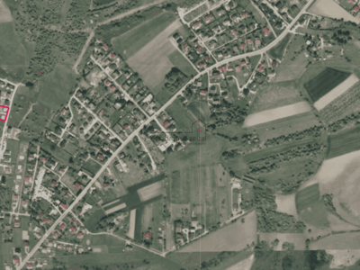 Działka inwestycyjna 18 arów, 4 fundamenty – przy granicy Krakowa