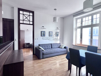 3 Pokoje · 60 M² · Centrum · Ul. Siemiradzkiego