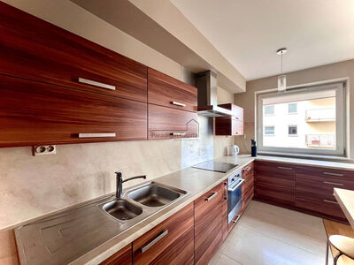 3-POKOJOWE MIESZKANIE 74 m² – ŚLICZNA, KRAKÓW – 2 TARASY, GARAŻ, WINDA